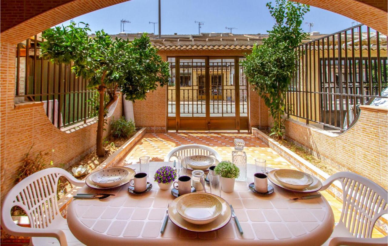 Stunning Home In Los Alcazares With Kitchen ภายนอก รูปภาพ